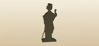 少女の像のシルエット