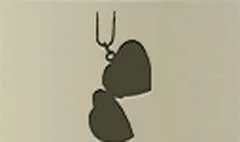 ロケットペンダントのシルエット