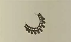 Necklace silhouette