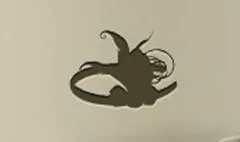羽飾りのシルエット